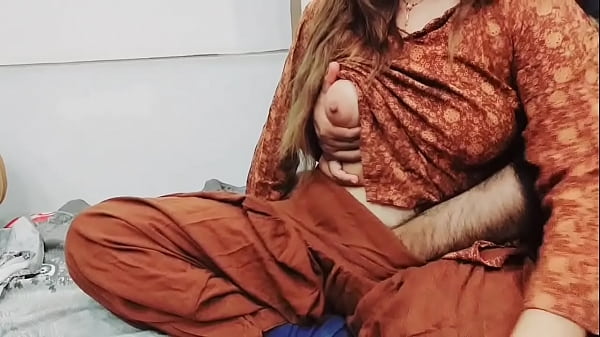 Sizzling Desi Stepmom’s Spicy Kitchen Encounter: Moaning In Hindi While Her Husband Watches