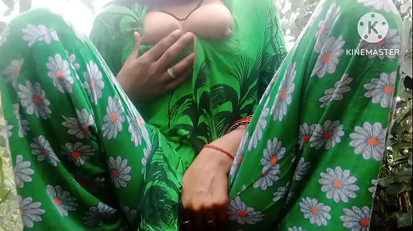 जंगल की गर्मी में भाभी ने अपनी तृष्णा का रस उड़ेला