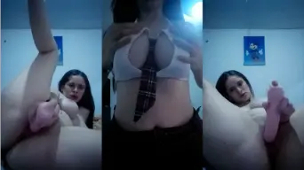 Jissy, Bibi Seksi Yang Menggoda Dengan Tubuh Montoknya