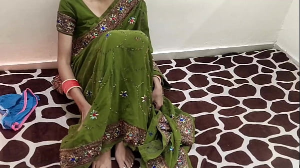 Indian Hot Stepmom Fucks Her Stepson In The Kitchen While Daddy Is Clueless, Loud Moans And Dirty Desi Talk In Hindi Audio