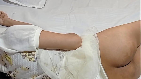 Desi Stepsister Seduction: Intimate Roleplay With Raw Hindi Lust