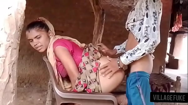 Desi Bhabhi’s Intense Backdoor Encounter