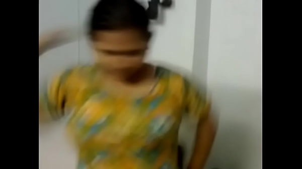 Desi Cutie Fresh Out The Shower, Dripping Wet And Ready