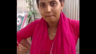 Sizzling Desi Bhabhi’s Latest Sensual Videos