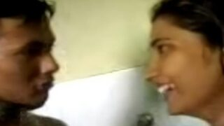 College Couple’s Steamy Desi Bathroom Sex Tape
