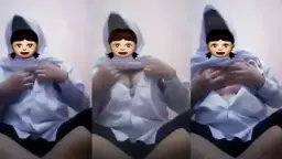 Ibu Jilbab Biru Pulang Sekolah Langsung Mainin Tete Sambil Remas-remas, Nggak Sabar Nunggu Suami.