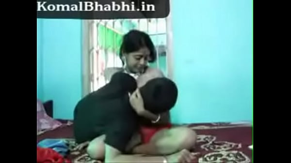 Kolkata Bhabhi Gets Pounded Hard