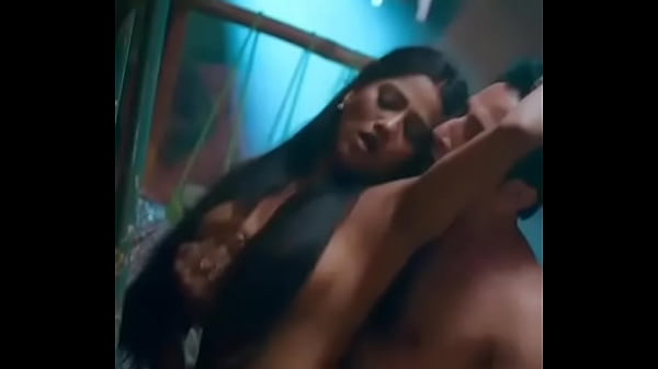 Indian Desi Girl Giving Her Man What He Wants
