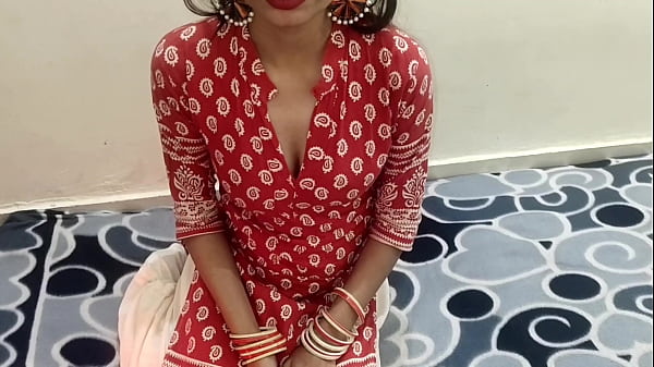 Desi Gaon Ki Bhabhi Ne Parlour Wale Officer Ko Rishwat Na Dene Ki Saza Di, Apni Gaand Khud Marwai Xxx Hd Hindi Audio Mein
