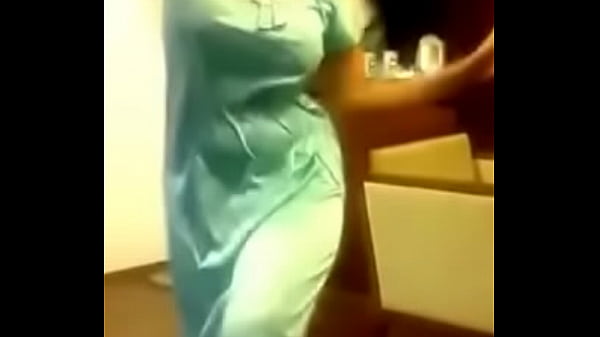 Hot Desi Indian Bouncing Boobs Dance – Rare And Sexy