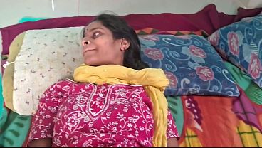 Desi Bhabhi Ko Padosi Ne Zor Se Chod Diya, Raat Bhar Chudai Karte Rahe