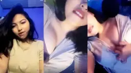 Prima Nggak Tahan, Jari-jarinya Main Di Buah Dada Sambil Desahan Panas.