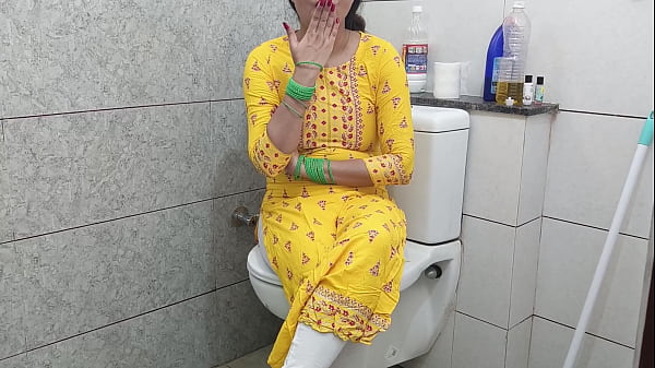 Indian Hot Step Mother Fucks Step Son Dirty In The Washroom With Hindi Audio