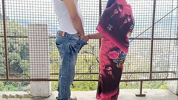 Watch Horny Indian Couple Fucking In Open Public River Side – Desi Outdoor Sex Video